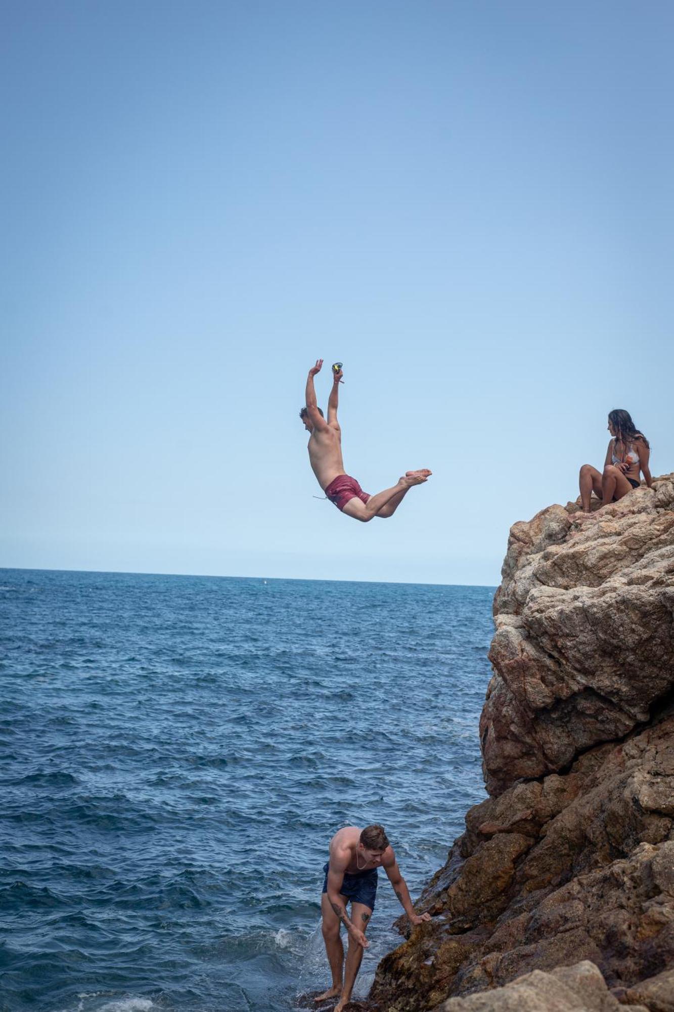 Mana Mana Youth Hostel Tossa de Mar Esterno foto